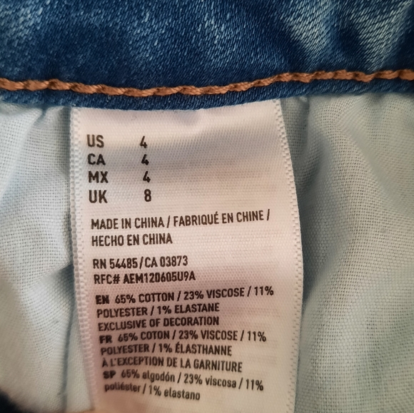 AEO Midi Super Super Stretch Jean Shorts Raw Hem 4 - Picture 3 of 11